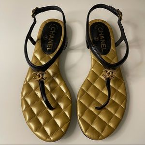 AUTHENTIC Chanel Black Lambskin Thong Sandals. With Gold CC Hardware. Size 36.5